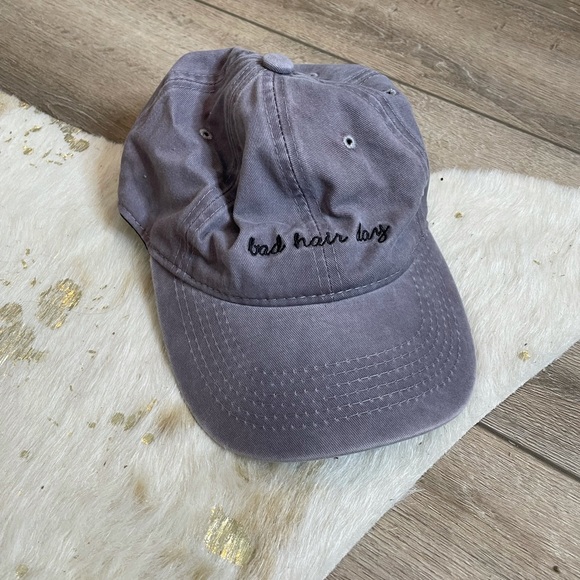 Accessories - Bad hair day embroidered dad hat